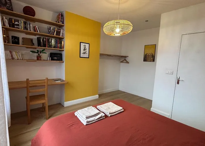 Hypercentral Champagne Nest דירה *